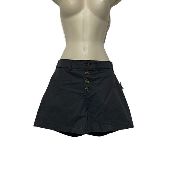 NWT Old Navy Women’s Charcoal Gray Button Up Shorts Size 4 - Picture 1 of 15